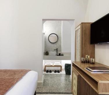 Imerovigli Villa | Astris Suite, Mansion Double Room, Imerovigli