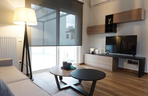 Agios Dimitrios Apartment | Athenean Rooftop Nest