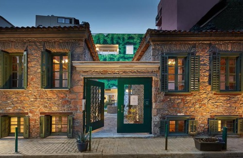 Monastiraki Hotel | Athenian Residences