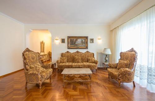 Goudi Apartment | Athens Antique Suite with Acropolis View