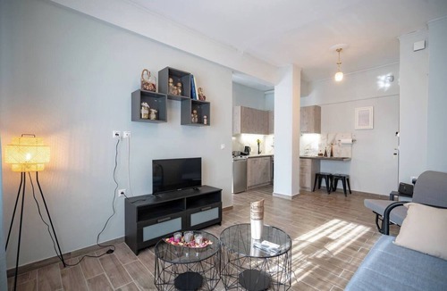 Omonia Apartment | Athens center 1 bedrm 4 pers apartment by MPS