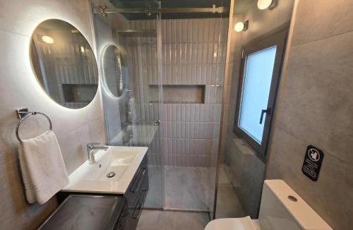 Petralona Apartment | Athens City Center Courtyard Suites