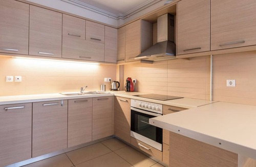Athens Condo | Athens Patissia Lux Apartment Parking 300Mbps Balcony Metro