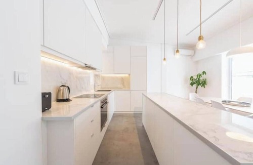 Omonia Apartment | Athens Spacious Penthouse - City Center & Metro