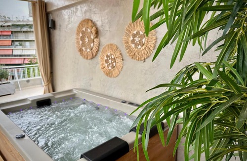 Attiki Apartment | Athens Top Penthouse Apartment With Spa 5' to Metro
