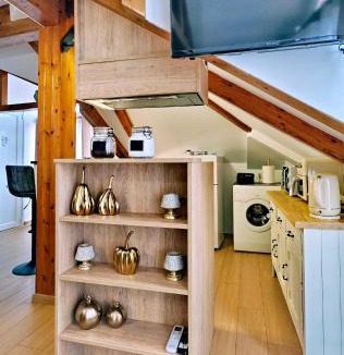 Mytilene Apartment | Attic in the city center