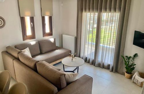 Ierissos Hotel | Αura Luxury Apartments