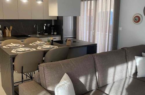 Ierissos Hotel | Αura Luxury Apartments