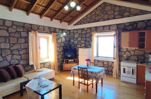 Anaxos Apartment | Aura Seaside Apartments