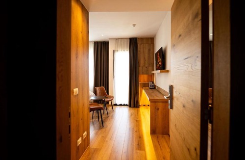 Kojskë Hotel | Ava Hotel Prishtina