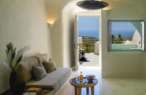 Pyrgos Apartment | Avelora Suites