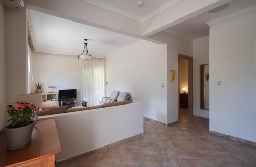 Kriopigi Apartment | Avra breeze