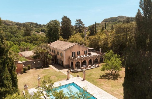 Parelia Villa | Avrami Inicio