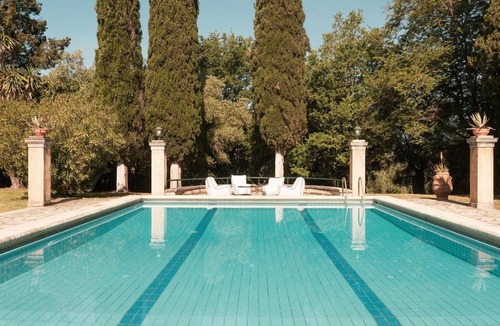 Parelia Villa | Avrami Inicio