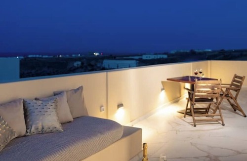 Karterados Apartment | Azure Bliss Santorini