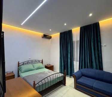 Aliko Apartment | Azure Horizon