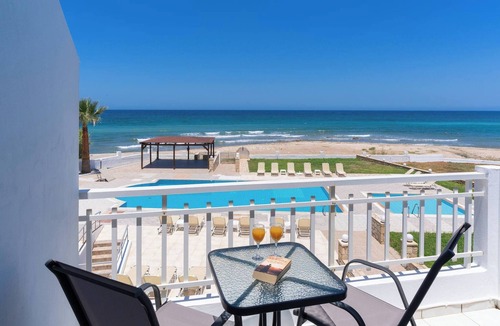 Rethymno Apartment | Azure Seaside Apt#6