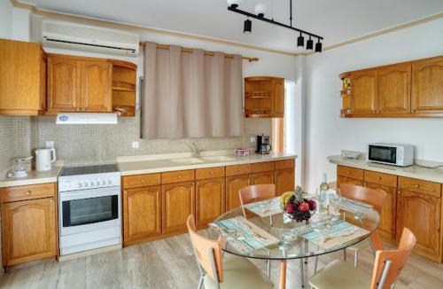 Lambi Apartment | Azure Seaside Living - Lambi Beach
