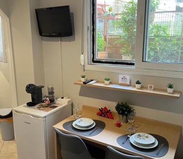 Igoumenitsa Apartment | B&M Cozy Corner