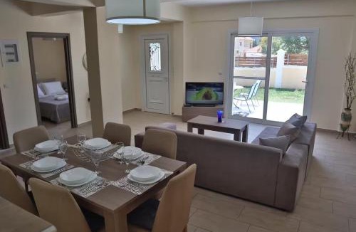 Karavomylos Villa | Babis House