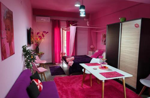 Veroia Apartment | Barbie