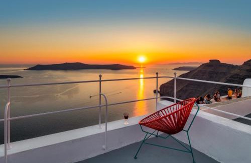 Fira Villa | Barocco Bello Villa