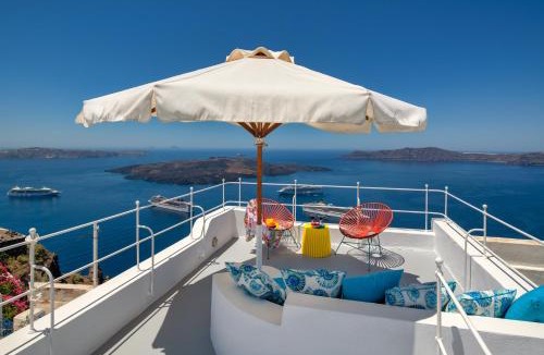 Fira Villa | Barocco Bello Villa