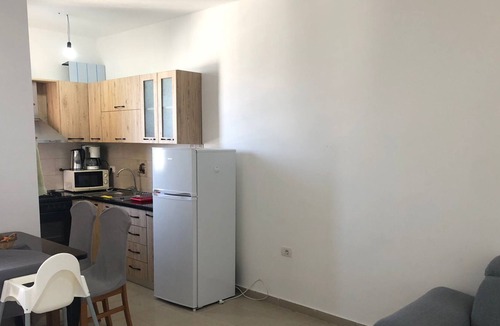 Shengjin Apartment | Beach apartment with sea views