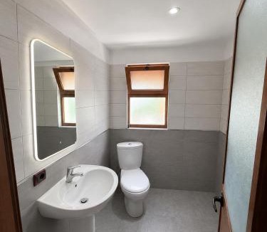 Qerek House | Beach Apartments Gjaci