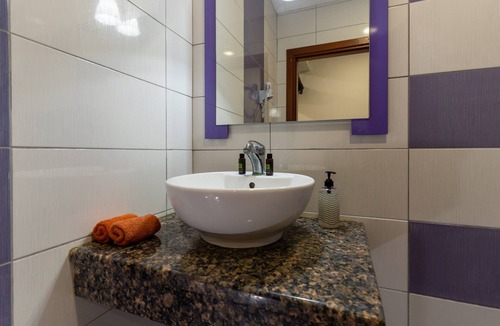 Alikanas House | Beach House Apartment By The Sea 3 with Sea View, Wi-Fi & Air Conditioning