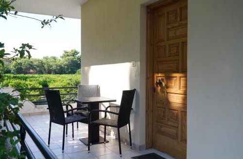 Nafplio Hotel | Beach Side Apartments
