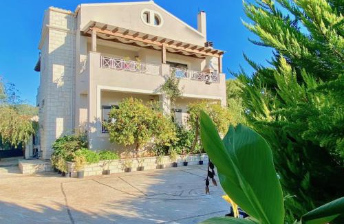 Acharavi Villa | Beach Villa Heart House with private pool by DadoVillas