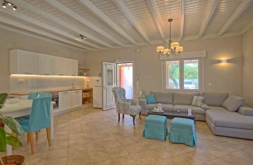 Roda Villa | Beach Villa Joanna by PosarelliVillas