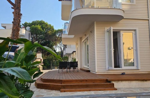 Golem Villa | Beachfront BLUE WAVE SPA VILLA in Private Villa Resort Qerret, Albania