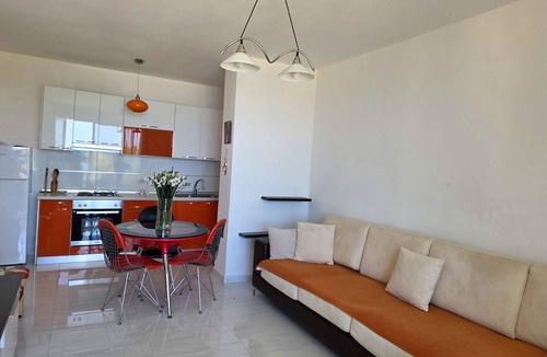 Durres Apartment | Beachfront & Sea View Apartment 102