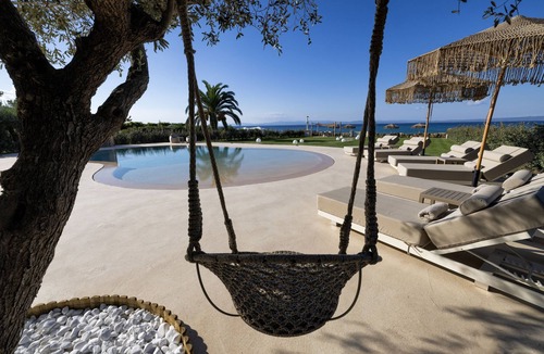 Pefkochori Villa | Beachfront Villa In The Heart Of Chalkidiki
