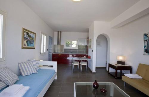 Naxos Villa | Beachfront Villa Thesseus