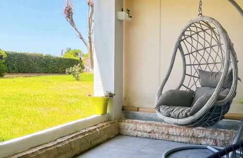Glyfada Apartment | Beachside Retreat in Glyfada