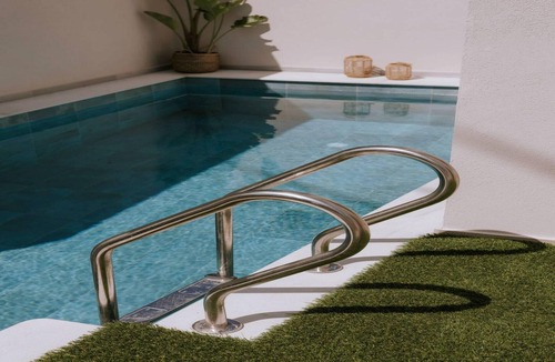 Agia Pelagia House | Beachside Villa with Pool in Agia Pelagia