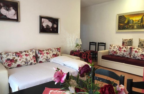 Shengjin Apartment | Beautiful apartment sea view 1
