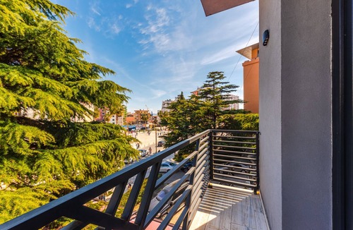 Rade Apartment | Beautiful City Center Apartment -100 Mb