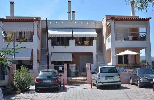 Astros House | Beautiful Greek Home