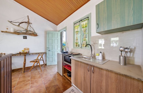 Ag. Georgios House | Beautiful "STEFAN" Beachfront Studio — for 2 or 3 people