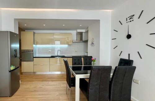 Vlore Apartment | Belleview Apartment 6