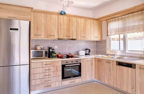 Kavallos House | Beste familienfreundliche Villa in der Nähe des Kournas-Sees by Interhome