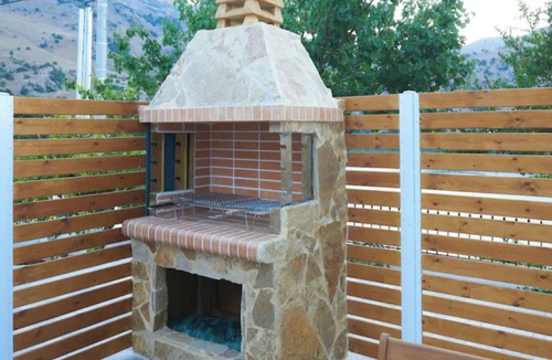 Kavallos House | Beste familienfreundliche Villa in der Nähe des Kournas-Sees by Interhome