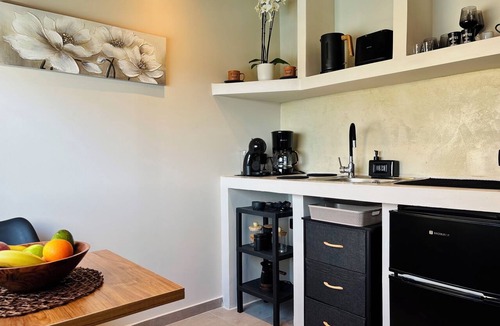 Kamari Apartment | Bevimar Moonlight Suite with Private Pool and Non Heated Jacuzzi