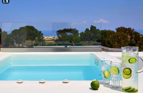 Messaria Apartment | BH390 - C - Suite Santorini