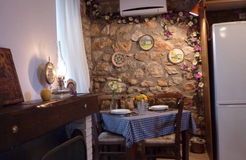 Gythio Apartment | Big Blue All Stone Traditional House