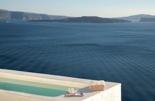 Oia Villa | Big Blue Villa by Caldera Houses